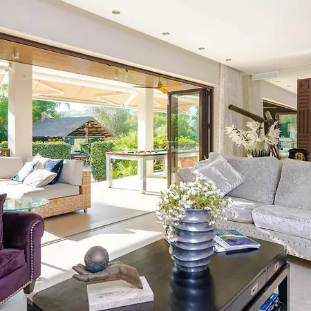 Stunning And Spacious In - Casa Luz Marbella